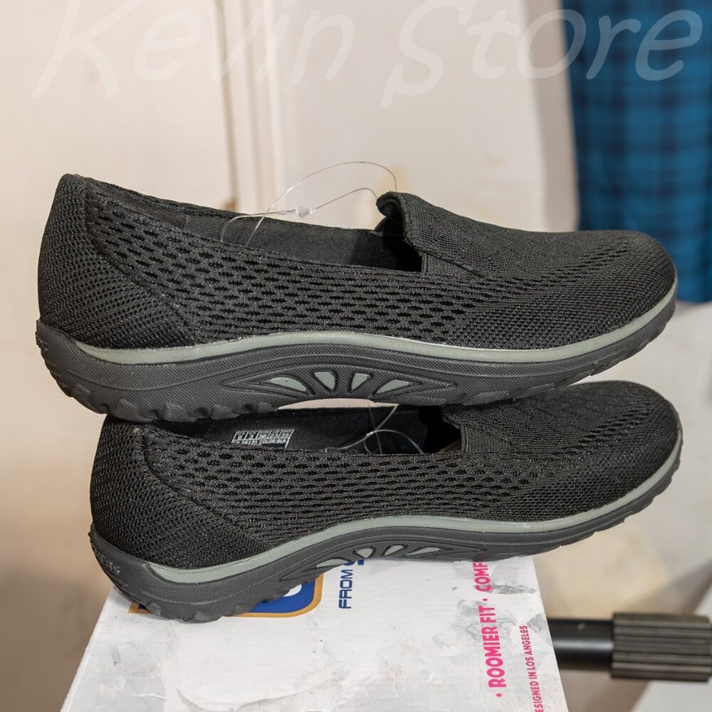 Black Skechers Ladies' Slip On Shoe